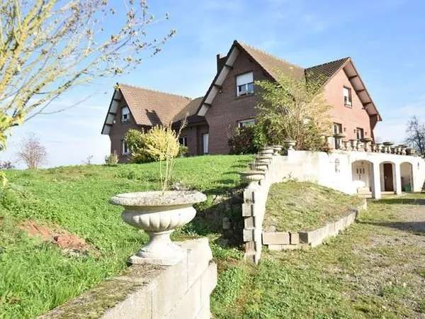 Maison 10 pièces 200 m²