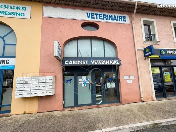 Bureaux 18 m² Cogolin