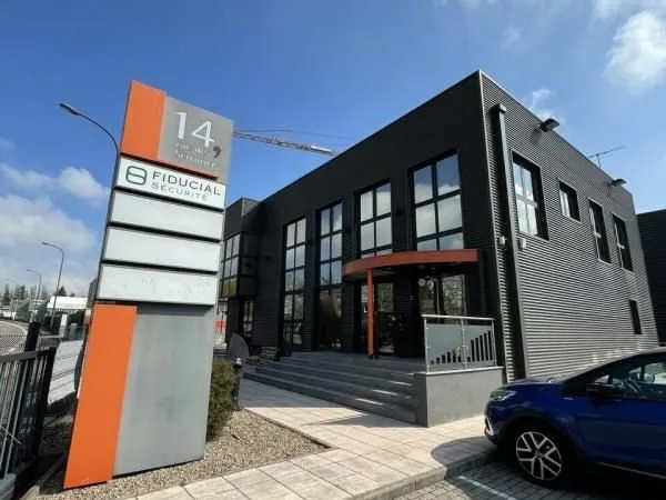 Bureaux 167 m²