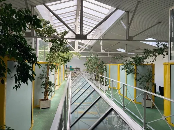 Bureaux 186 m²