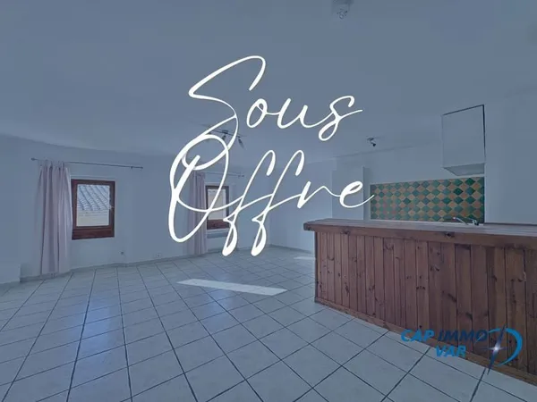 APPARTEMENT TYPE 2 AU ÈME ÉTAGE