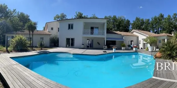 Propriété d'exception - 340 m²