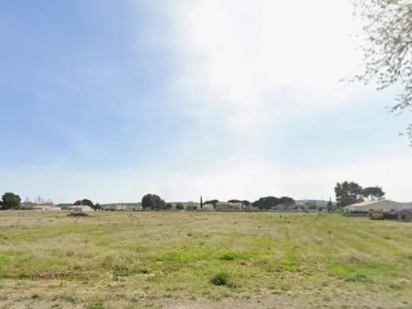 Terrain 565 m²