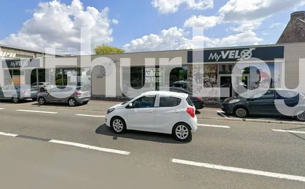 Local commercial 419 m²
