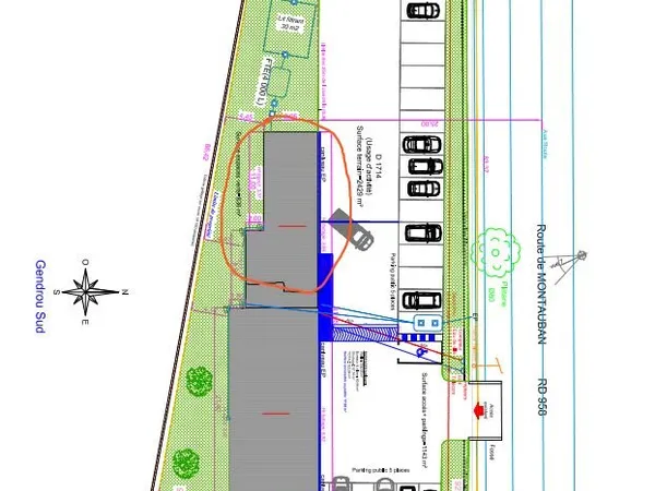 Local lumineux de 114 m² à louer à Castelsarrasin - bâtiment rénové, menuiseries neuves, compteur in