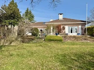 SAUVERNY 01220 : SUPERBE VILLA 5 CHAMBRES SUR 1835m2 DE TERR