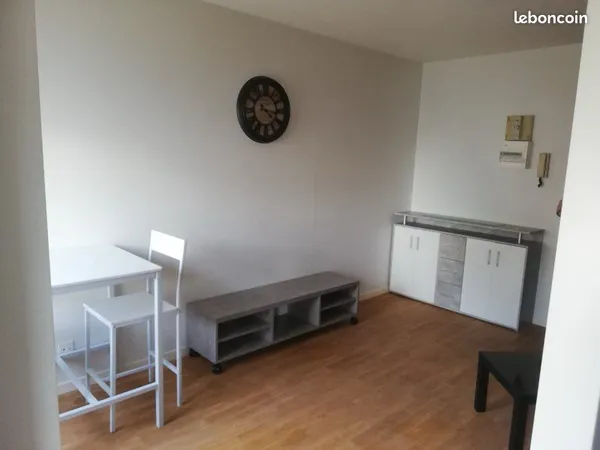 Studio meublé centre ville