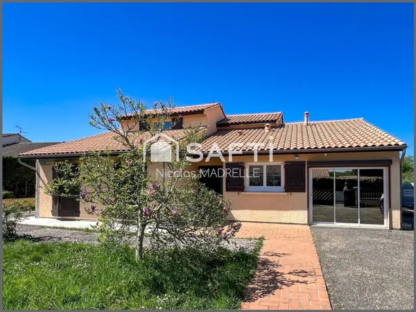Maison 6 pièces 136 m2 à 15 min de BORDEAUX