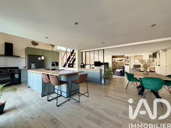 Maison 6 pièces 120 m²