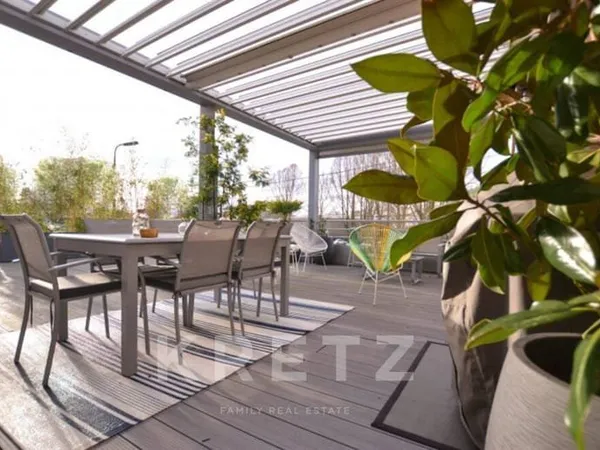 Maison 11 pièces 350 m²
