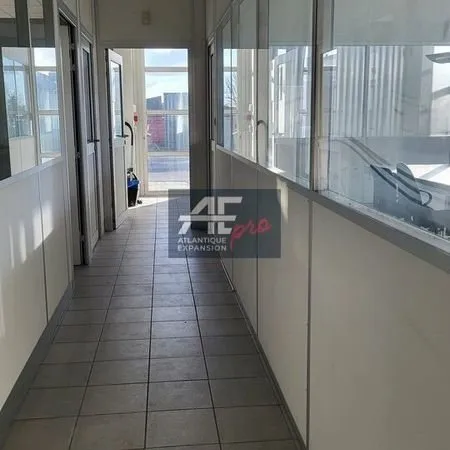 BUREAUX 79 m² MALVILLE