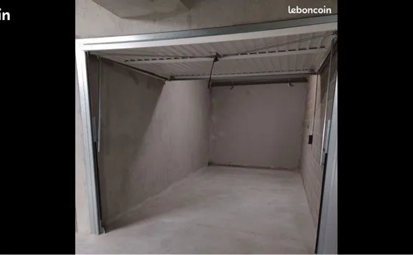 Garage / box