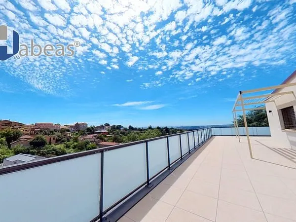 Appartement 4 pièces 94 m²