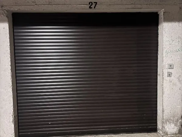 Parking 14 m²