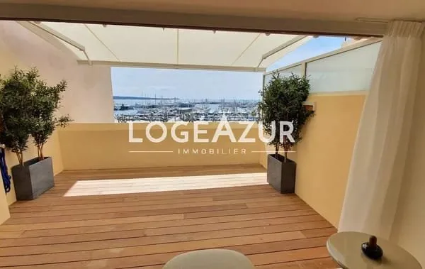 VENTE APPARTEMENT CANNES - VIEUX PORT - APPARTEMENT CHAMBRES