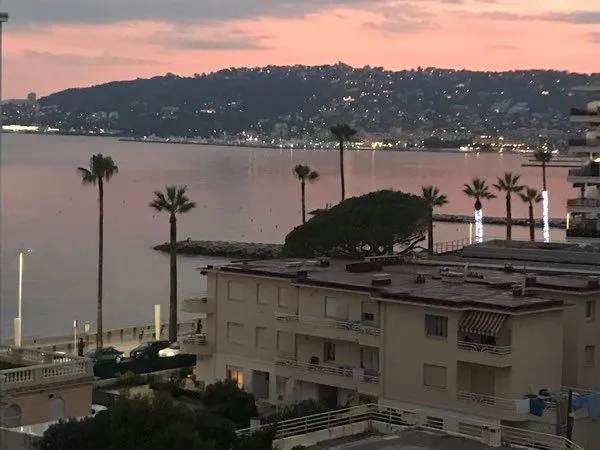 Studio vue mer :location longue durée