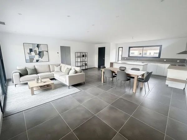 MAISON NEUVE RT 2012 DE PLAIN PIED