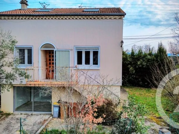 Maison 102 m²