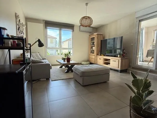 Appartement lumineux village