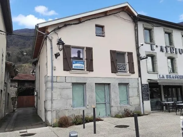 Local commercial 90 m²