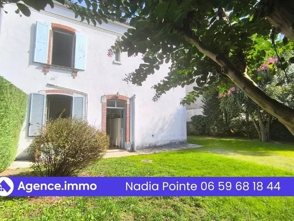 MAISON DE VILLE 175 m²- JARDIN - CHARME DE L'ANCIEN -