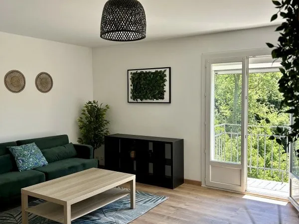Loue appartement meublé
