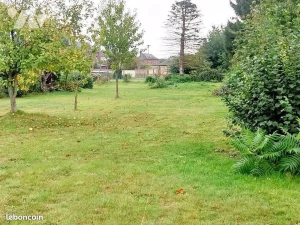 Terrain 1025 m² AMFREVILLE LA CAMPAGNE