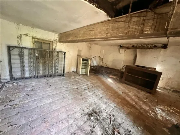 Maison de ville de 1 pièces principales