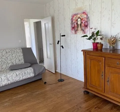 Maison 5 pièces - 85 m². HAUT CENON