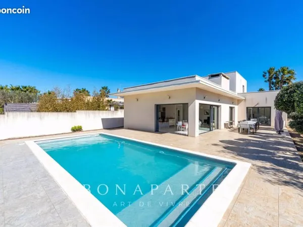 Villa 6 pièces 190 m²