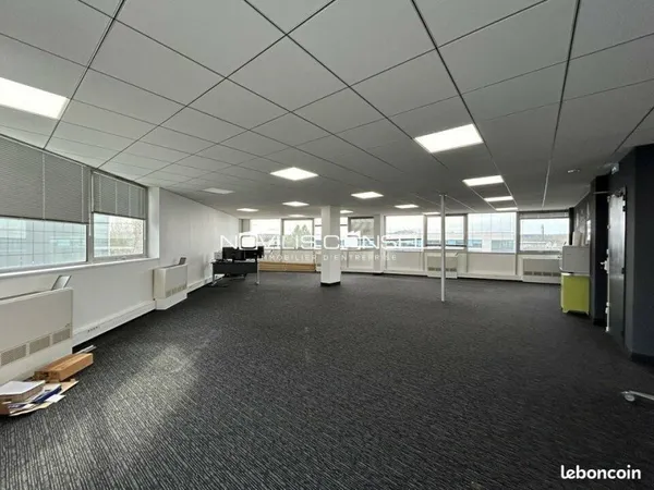 BUREAUX 142 m² LABEGE