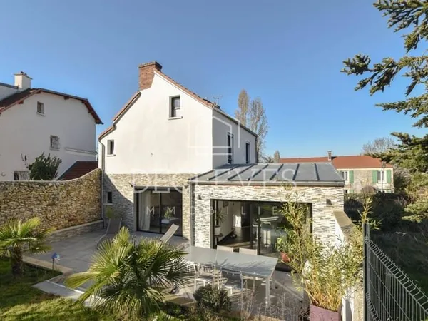 Maison 6 pièces 140 m²