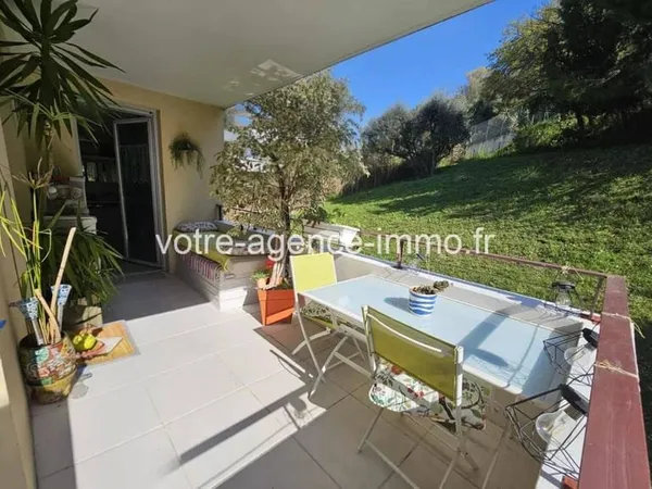 Appartement 4 pièces 97 m²