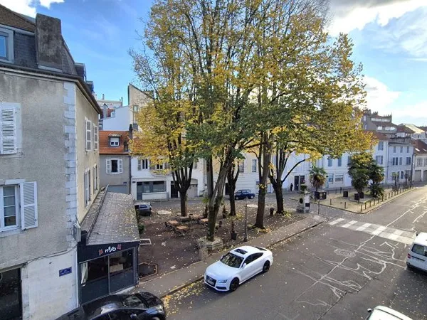 Centre-ville - Appartement DUPLEX - T3 - 63.04 m²