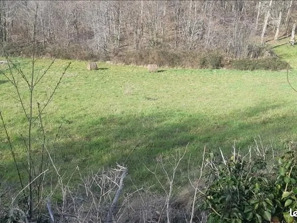 Terrain 2 091 m² Le Vigan En Quercy