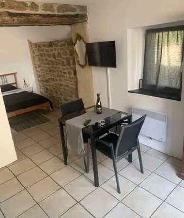 Appartement Location Mesnil-Roc'h 1p 25m² 600€