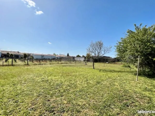 Terrain 500 m² Castres Gironde