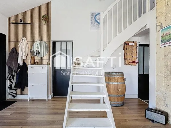 Maison en pierre de 105 m2 avec piscine