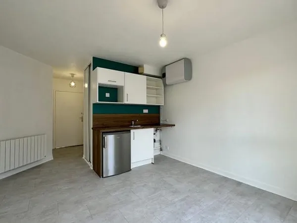 Studio 2 pièces 19 m²