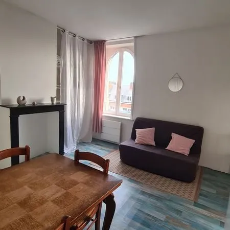 À LOUER Centre-Ville - Charmant Studio Meublé