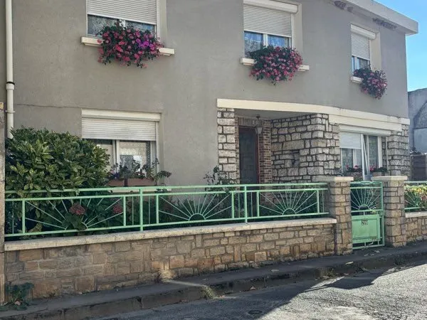 Maison spacieuse à Lignières
