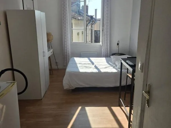 Studio 1 pièce 17 m²
