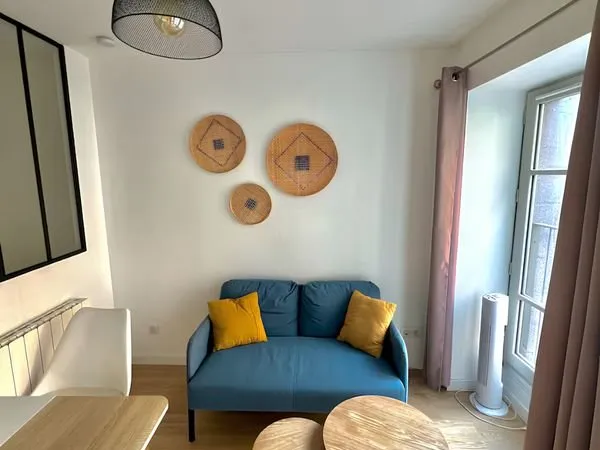 Appartement T1 - centre ville - lumineux - meublé tout équipé (pas de frais d'agence)