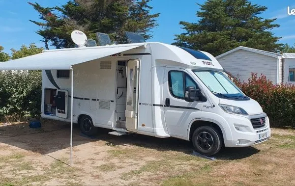 Propose colocation en Camping-car
