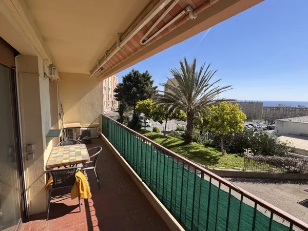 Appartement T3 de 74 m2 avec balcon, résidence Paolina Basti