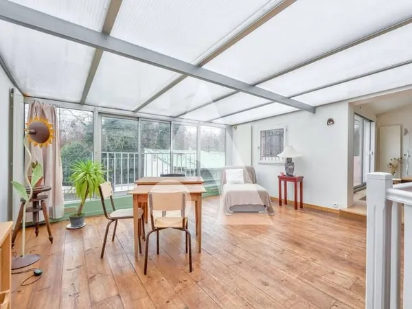 Maison 4 pièces 147 m²