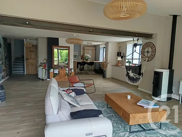Maison 5 pièces 153 m²