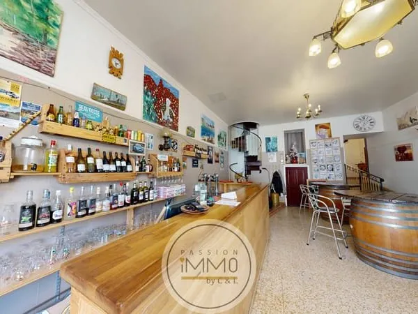 Bar Thoard