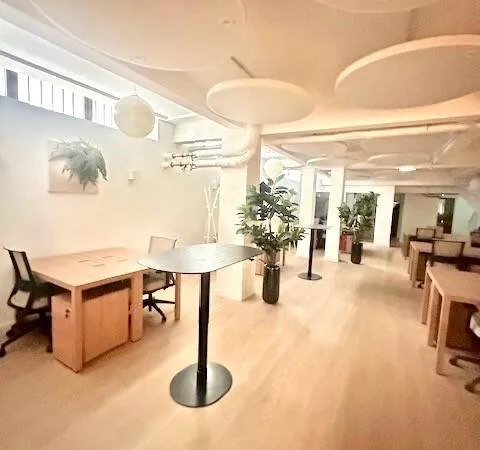 Bureaux 158 m²