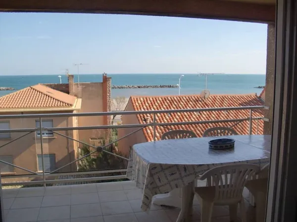 APPARTEMENT VUE SUR MER